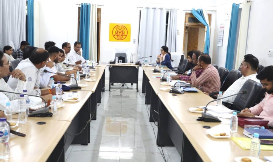 सीडीओ ने जल जीवन मिशन के अंतर्गत पेयजल योजनाओं के विभिन्न कार्यो की समीक्षा की,