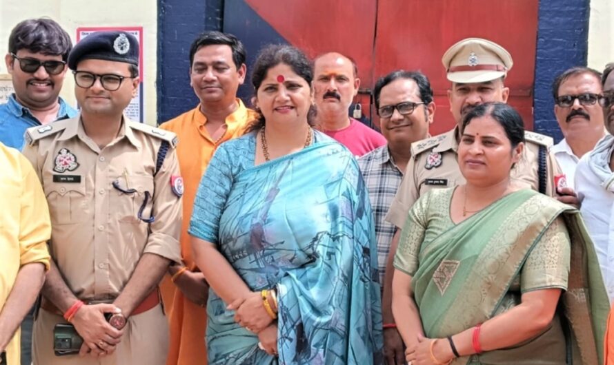 राज्य महिला आयोग की अध्यक्ष व सदस्य ने जिला कारागार का किया निरीक्षण